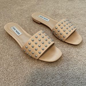 Steve Madden Nude Slides With Silver Metal Studs